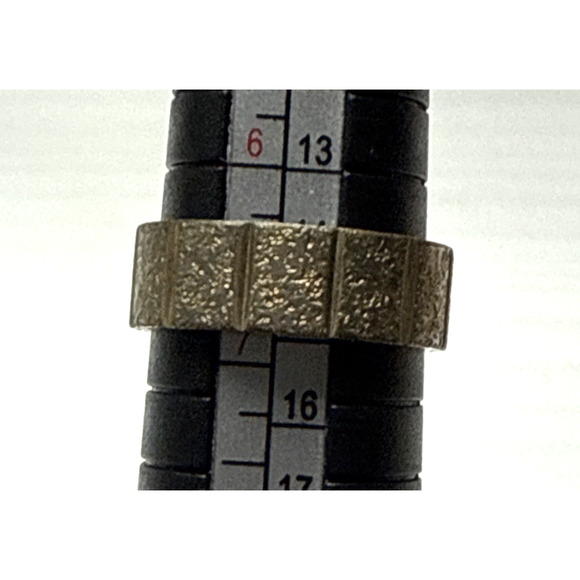 Vintage Uncas Cigar Band Ring Sz 7 Silver Gold Metal Ribbed As-Is - Picture 9 of 13